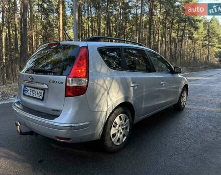 Серый Хендай i30, объемом двигателя 1.6 л и пробегом 200 тыс. км за 5400 $, фото 8 на Automoto.ua
