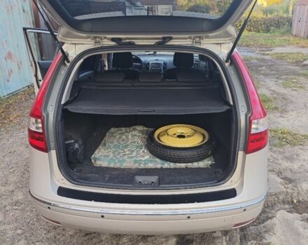 Хендай i30 2008 в Киеве на Automoto.ua Серый Хендай i30, объемом двигателя 1.6 л и пробегом 270 тыс. км за 5000 $, фото 5 на Automoto.ua