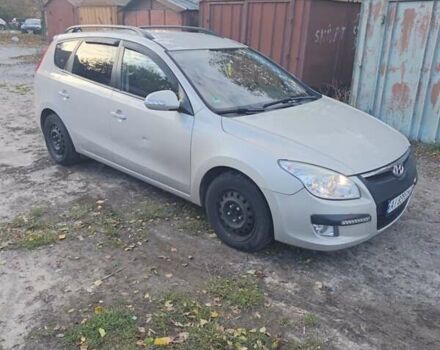 Серый Хендай i30, объемом двигателя 1.58 л и пробегом 270 тыс. км за 5000 $, фото 15 на Automoto.ua