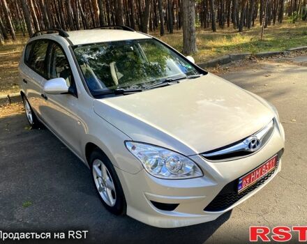 Серый Хендай i30, объемом двигателя 1.6 л и пробегом 209 тыс. км за 6999 $, фото 12 на Automoto.ua