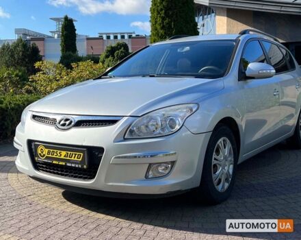 Серый Хендай i30, объемом двигателя 1.6 л и пробегом 305 тыс. км за 6800 $, фото 2 на Automoto.ua