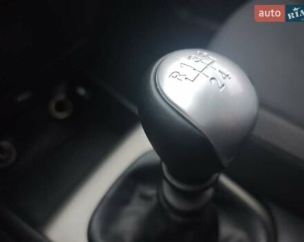 Серый Хендай i30, объемом двигателя 1.6 л и пробегом 190 тыс. км за 5697 $, фото 25 на Automoto.ua