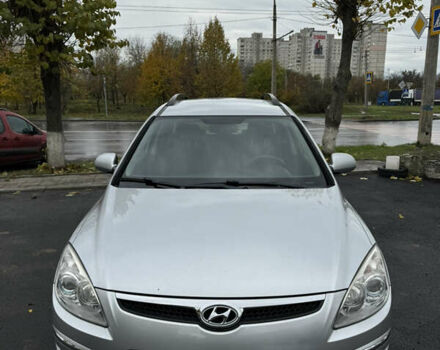 Серый Хендай i30, объемом двигателя 1.6 л и пробегом 189 тыс. км за 5999 $, фото 2 на Automoto.ua