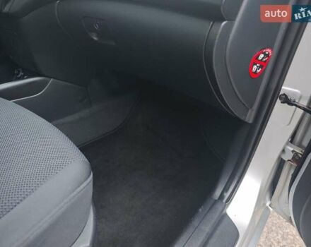 Серый Хендай i30, объемом двигателя 1.6 л и пробегом 190 тыс. км за 5697 $, фото 11 на Automoto.ua