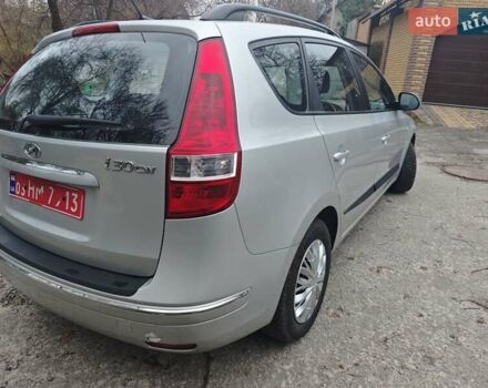 Серый Хендай i30, объемом двигателя 1.6 л и пробегом 190 тыс. км за 5697 $, фото 7 на Automoto.ua