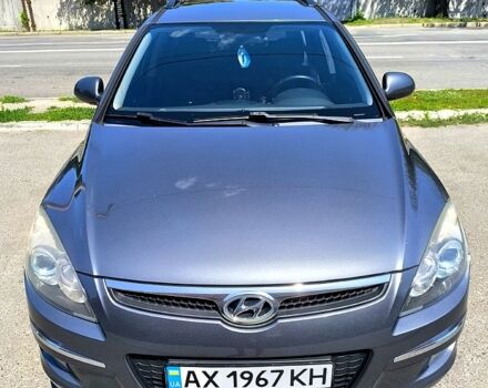 Сірий Хендай i30, об'ємом двигуна 1.6 л та пробігом 213 тис. км за 6500 $, фото 1 на Automoto.ua