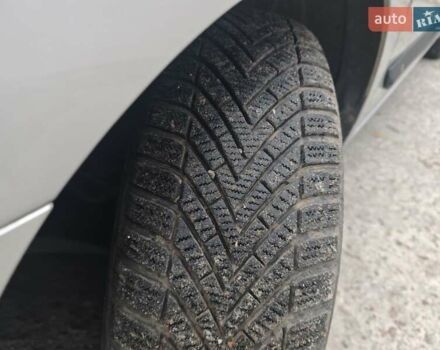 Серый Хендай i30, объемом двигателя 1.6 л и пробегом 190 тыс. км за 5697 $, фото 4 на Automoto.ua