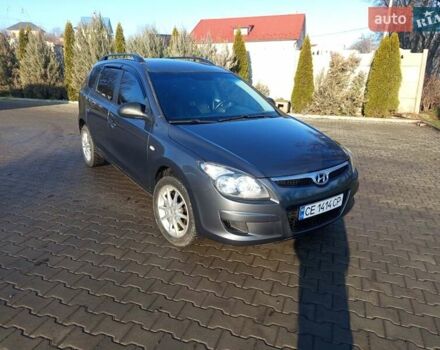 Серый Хендай i30, объемом двигателя 1.4 л и пробегом 220 тыс. км за 4400 $, фото 1 на Automoto.ua