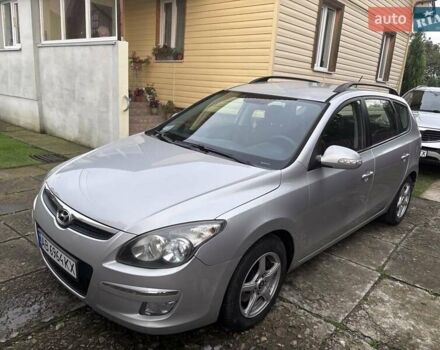 Сірий Хендай i30, об'ємом двигуна 1.6 л та пробігом 206 тис. км за 6100 $, фото 7 на Automoto.ua