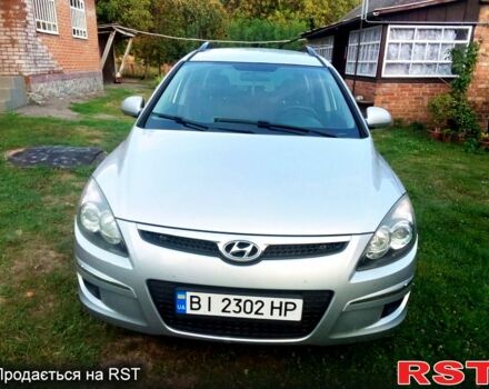 Серый Хендай i30, объемом двигателя 1.4 л и пробегом 155 тыс. км за 6100 $, фото 1 на Automoto.ua