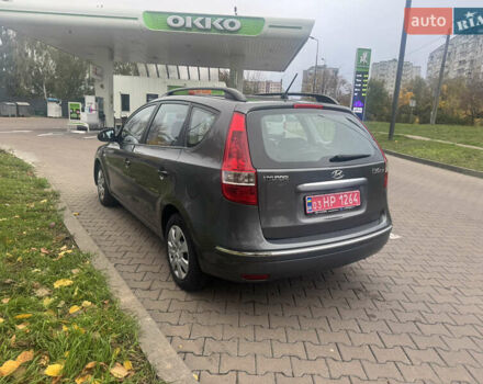 Хендай i30 2009 в Белой Церкве на Automoto.ua Серый Хендай i30, объемом двигателя 1.6 л и пробегом 212 тыс. км за 6800 $, фото 7 на Automoto.ua