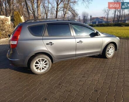 Серый Хендай i30, объемом двигателя 1.4 л и пробегом 220 тыс. км за 4400 $, фото 4 на Automoto.ua