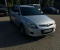 Серый Хендай i30, объемом двигателя 1.6 л и пробегом 430 тыс. км за 4200 $, фото 1 на Automoto.ua