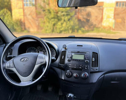 Серый Хендай i30, объемом двигателя 1.6 л и пробегом 190 тыс. км за 5950 $, фото 34 на Automoto.ua