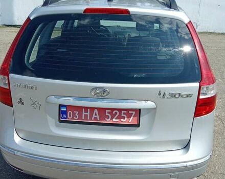 Серый Хендай i30, объемом двигателя 1.6 л и пробегом 211 тыс. км за 5800 $, фото 5 на Automoto.ua