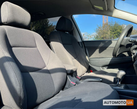 Серый Хендай i30, объемом двигателя 1.6 л и пробегом 305 тыс. км за 6800 $, фото 8 на Automoto.ua