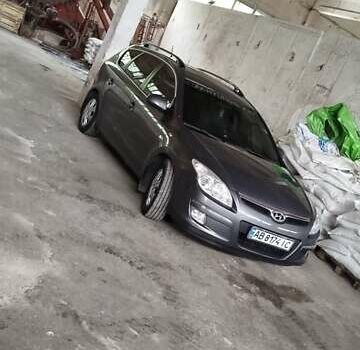 Серый Хендай i30, объемом двигателя 1.58 л и пробегом 230 тыс. км за 5700 $, фото 4 на Automoto.ua