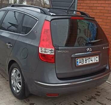 Серый Хендай i30, объемом двигателя 1.58 л и пробегом 230 тыс. км за 5700 $, фото 3 на Automoto.ua