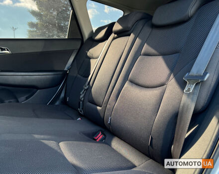 Серый Хендай i30, объемом двигателя 1.6 л и пробегом 305 тыс. км за 6800 $, фото 11 на Automoto.ua