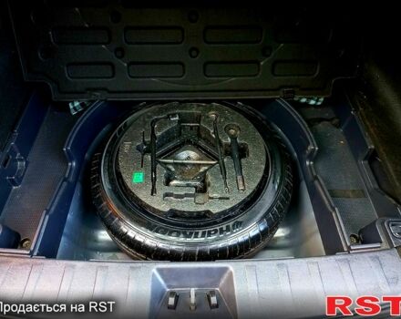 Сірий Хендай i30, об'ємом двигуна 1.6 л та пробігом 230 тис. км за 6350 $, фото 11 на Automoto.ua