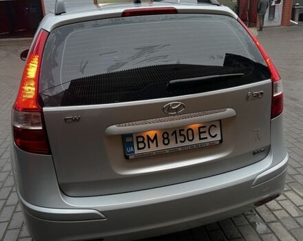 Серый Хендай i30, объемом двигателя 1.4 л и пробегом 190 тыс. км за 6100 $, фото 4 на Automoto.ua