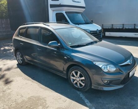 Серый Хендай i30, объемом двигателя 0 л и пробегом 275 тыс. км за 5300 $, фото 2 на Automoto.ua