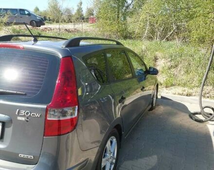 Серый Хендай i30, объемом двигателя 1.6 л и пробегом 251 тыс. км за 6500 $, фото 6 на Automoto.ua