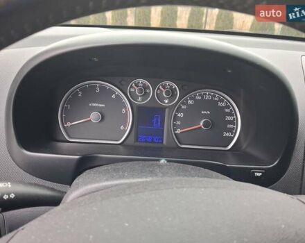 Серый Хендай i30, объемом двигателя 1.58 л и пробегом 264 тыс. км за 5700 $, фото 10 на Automoto.ua