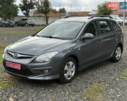 Серый Хендай i30, объемом двигателя 1.4 л и пробегом 192 тыс. км за 6350 $, фото 6 на Automoto.ua