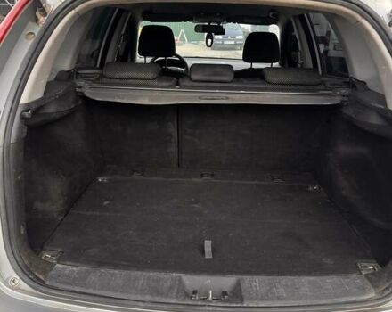 Серый Хендай i30, объемом двигателя 1.6 л и пробегом 447 тыс. км за 5200 $, фото 12 на Automoto.ua