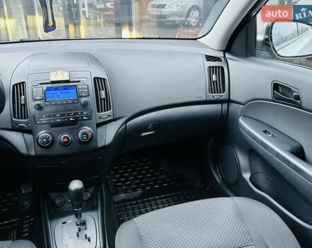 Серый Хендай i30, объемом двигателя 1.6 л и пробегом 265 тыс. км за 6999 $, фото 20 на Automoto.ua