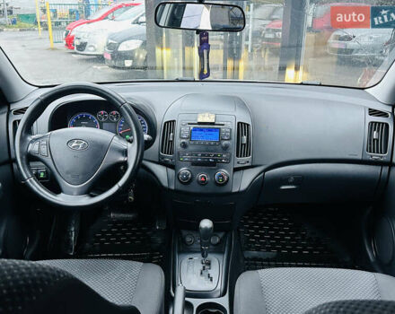 Серый Хендай i30, объемом двигателя 1.6 л и пробегом 265 тыс. км за 6999 $, фото 18 на Automoto.ua