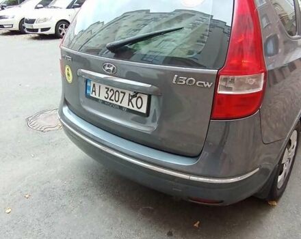 Сірий Хендай i30, об'ємом двигуна 1.4 л та пробігом 175 тис. км за 5500 $, фото 5 на Automoto.ua