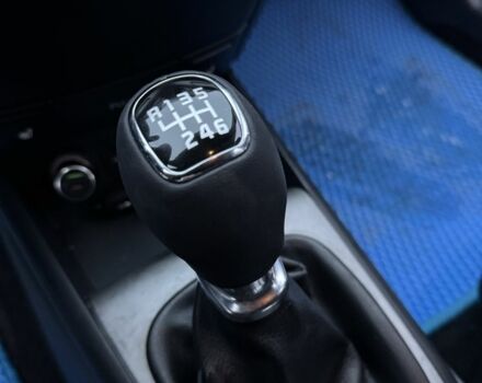 Сірий Хендай i30, об'ємом двигуна 1.6 л та пробігом 223 тис. км за 5350 $, фото 14 на Automoto.ua