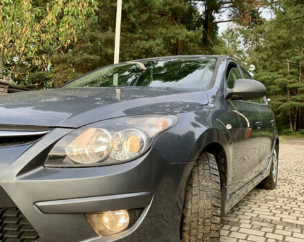 Сірий Хендай i30, об'ємом двигуна 1.6 л та пробігом 222 тис. км за 5100 $, фото 1 на Automoto.ua