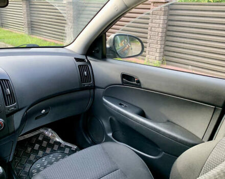 Сірий Хендай i30, об'ємом двигуна 1.6 л та пробігом 222 тис. км за 5100 $, фото 18 на Automoto.ua