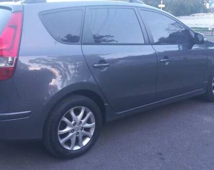 Сірий Хендай i30, об'ємом двигуна 1.6 л та пробігом 350 тис. км за 6800 $, фото 2 на Automoto.ua