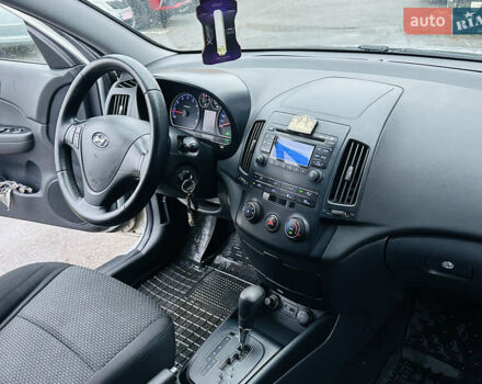Серый Хендай i30, объемом двигателя 1.6 л и пробегом 265 тыс. км за 6999 $, фото 28 на Automoto.ua