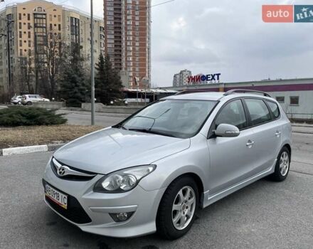 Сірий Хендай i30, об'ємом двигуна 1.6 л та пробігом 394 тис. км за 6200 $, фото 1 на Automoto.ua
