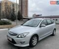 Сірий Хендай i30, об'ємом двигуна 1.6 л та пробігом 394 тис. км за 6200 $, фото 1 на Automoto.ua