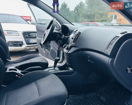 Серый Хендай i30, объемом двигателя 1.6 л и пробегом 265 тыс. км за 6999 $, фото 26 на Automoto.ua