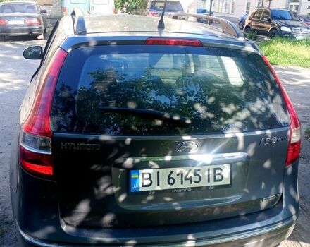 Серый Хендай i30, объемом двигателя 1.6 л и пробегом 233 тыс. км за 6000 $, фото 4 на Automoto.ua