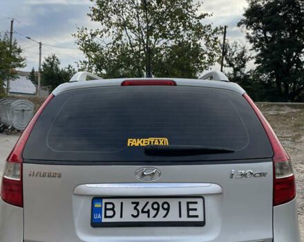 Серый Хендай i30, объемом двигателя 1.58 л и пробегом 270 тыс. км за 6499 $, фото 4 на Automoto.ua