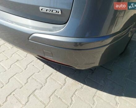 Серый Хендай i30, объемом двигателя 1.6 л и пробегом 251 тыс. км за 6500 $, фото 7 на Automoto.ua