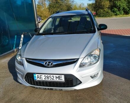Серый Хендай i30, объемом двигателя 1.6 л и пробегом 114 тыс. км за 6700 $, фото 3 на Automoto.ua