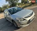 Серый Хендай i30, объемом двигателя 1.58 л и пробегом 250 тыс. км за 6000 $, фото 1 на Automoto.ua