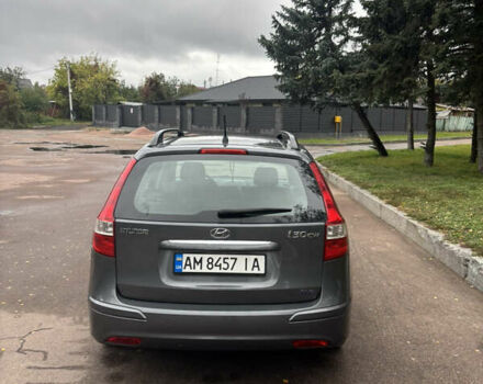 Серый Хендай i30, объемом двигателя 1.4 л и пробегом 189 тыс. км за 6750 $, фото 4 на Automoto.ua