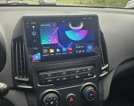 Серый Хендай i30, объемом двигателя 1.58 л и пробегом 255 тыс. км за 6700 $, фото 12 на Automoto.ua