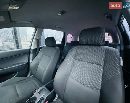 Серый Хендай i30, объемом двигателя 1.6 л и пробегом 265 тыс. км за 6999 $, фото 15 на Automoto.ua