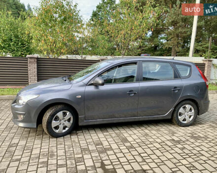 Сірий Хендай i30, об'ємом двигуна 1.6 л та пробігом 222 тис. км за 5100 $, фото 5 на Automoto.ua